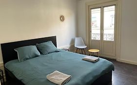 Elegant 2 Chambres Square Saint Amour